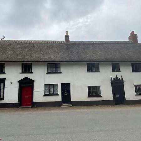 Thatched Cottage, Beautiful Village Near The Sea Otterton Bagian luar foto