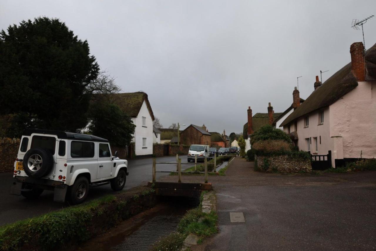 Thatched Cottage, Beautiful Village Near The Sea Otterton Bagian luar foto